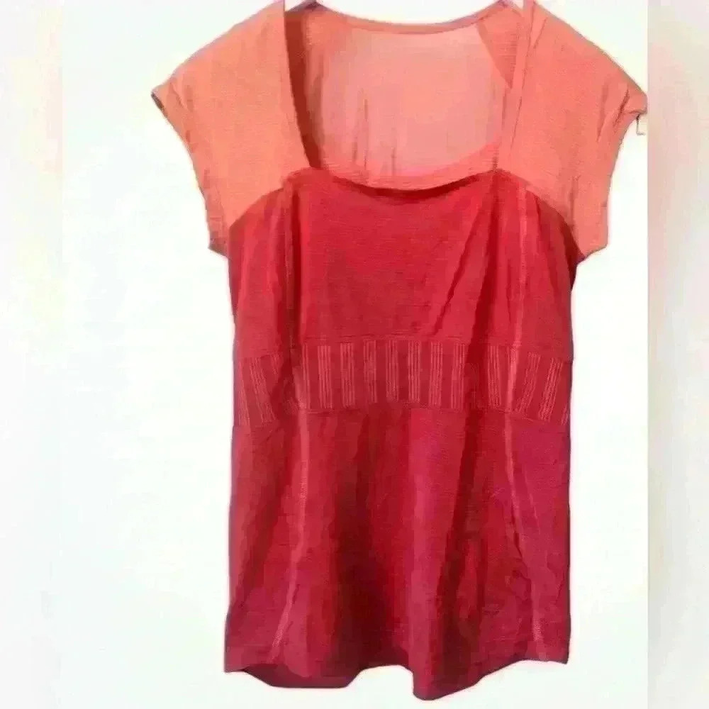 Lululemon Coral Pink Stride Tech Run Cap Sleeve Tee w/ Mesh Panel Womens Size 10